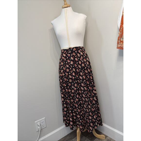 Vintage 90s Floral Button Front MaxiSkirt Black Red Ditsy Print A-Line Lg - Picture 2 of 10